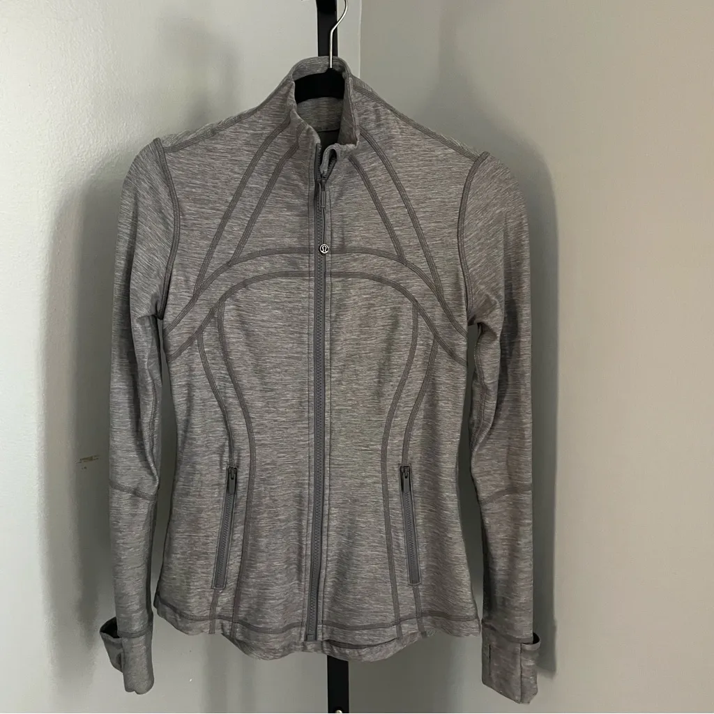 Lululemon Define Jacket Heathered Gray - Image 2