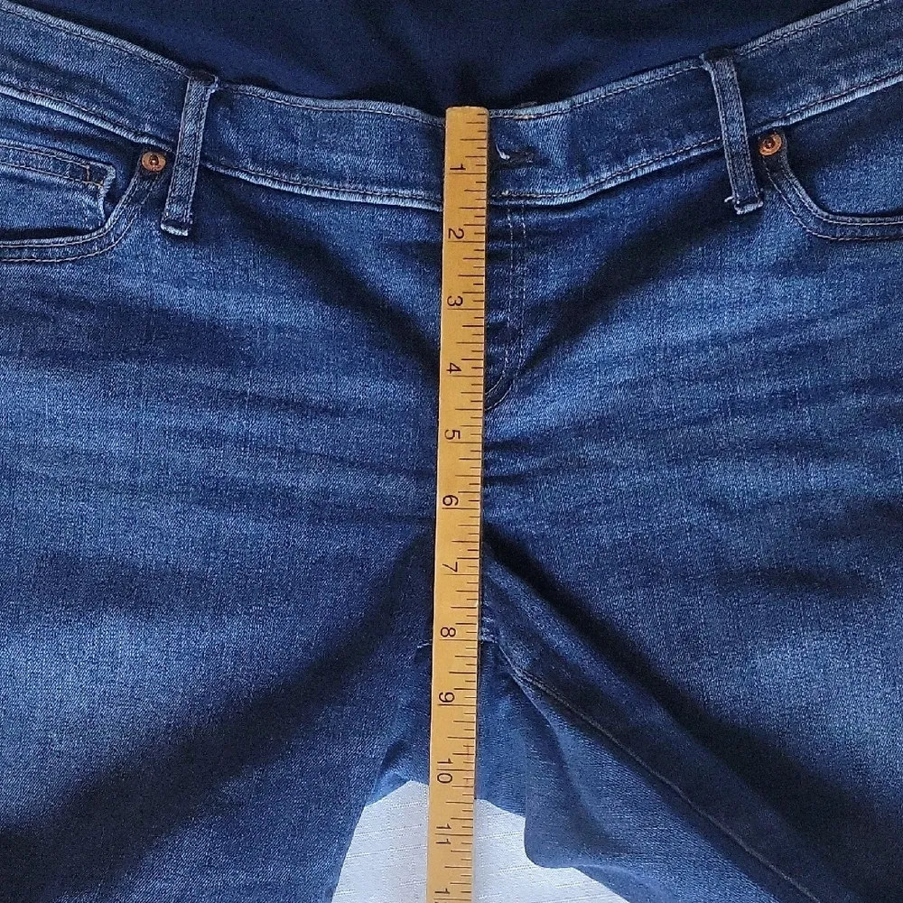 GAP Women's Maternity True Skinny Dark Blue Jeans Size 32 - Image 7