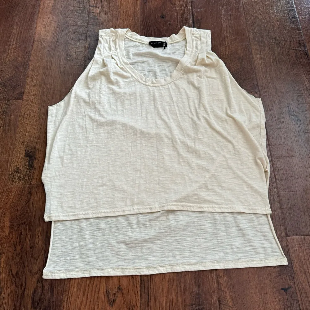 pale yellow high/low tank top, size S/P - Image 2