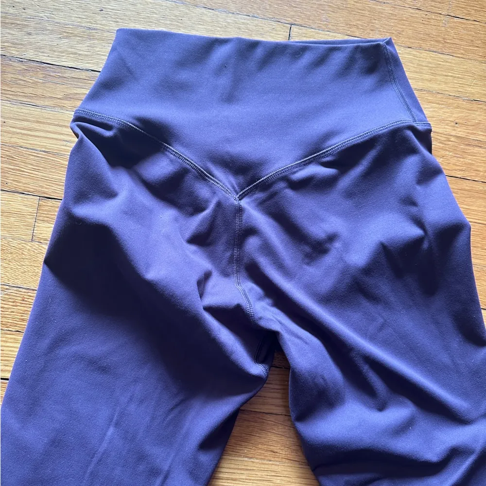 Plum Kamo Fitness Exercise Pants, Size Small Purple - Image 5