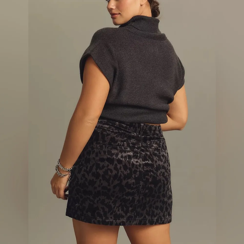 Anthropologie Pilcro Corduroy Mini Skirt Size 16 - Black/Gray Animal Print - NWT - Image 2