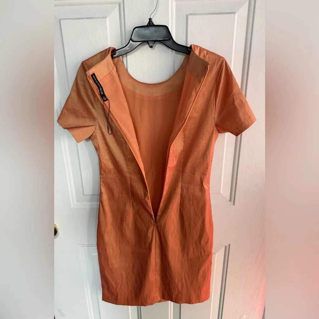 W118 WALTER BAKER, women’s dress  Copper Satin, Fitted Lined SIZE M, NWOT - Image 6