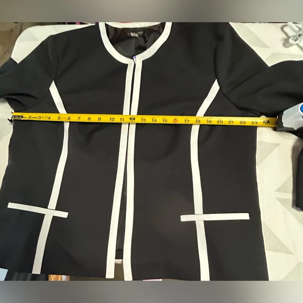 Black Label Blue and White Tailored Blazer - Image 7
