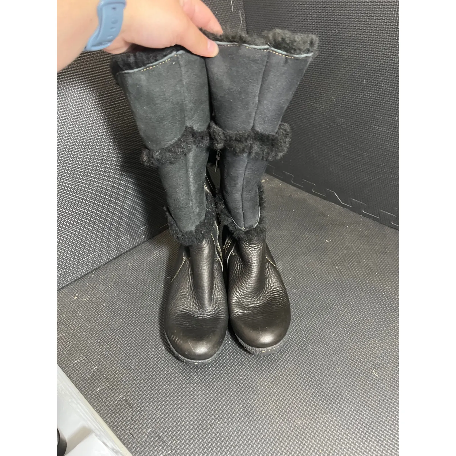 Born Women's Shearling Black Suede Leather Mid Calf Boots US 6/36.5 Winter - Image 3