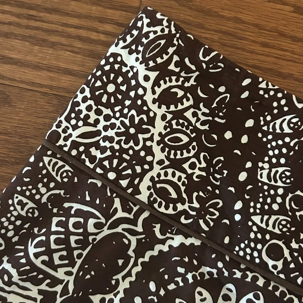 Women's Boho Midi Skirt Swing Skirt Size Small LightWeight Mid Calf Pleated Brown - Image 6