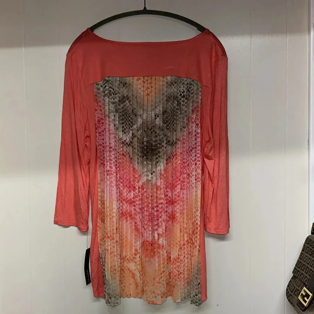 NWT APT 9 High-Low Top - Image 3