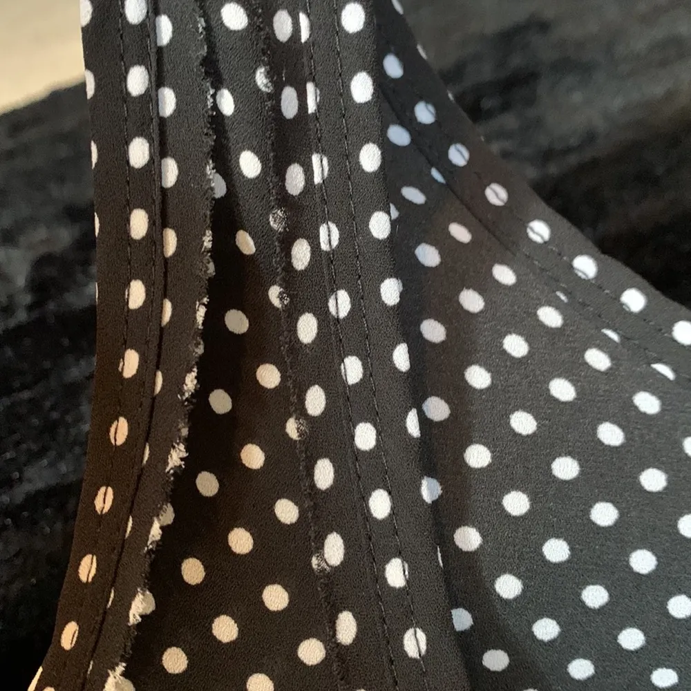 Philosophy black with white polka dot tank. Size Small - Image 4