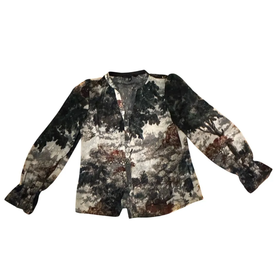White House Black Market “Dreamscape Ecru” Blouse/Forest Scene — Size Small - Image 4