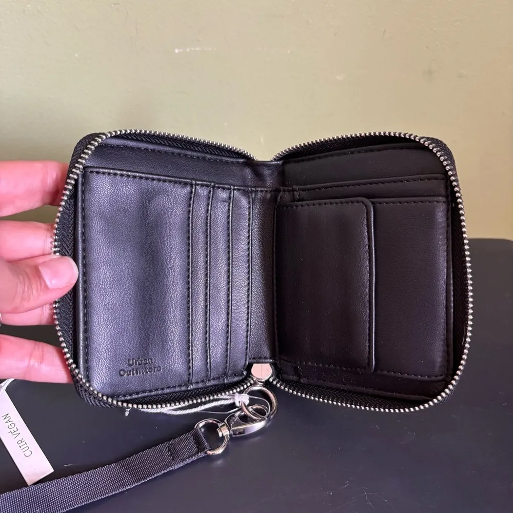 UO Black Wristlet Wallet - Image 4