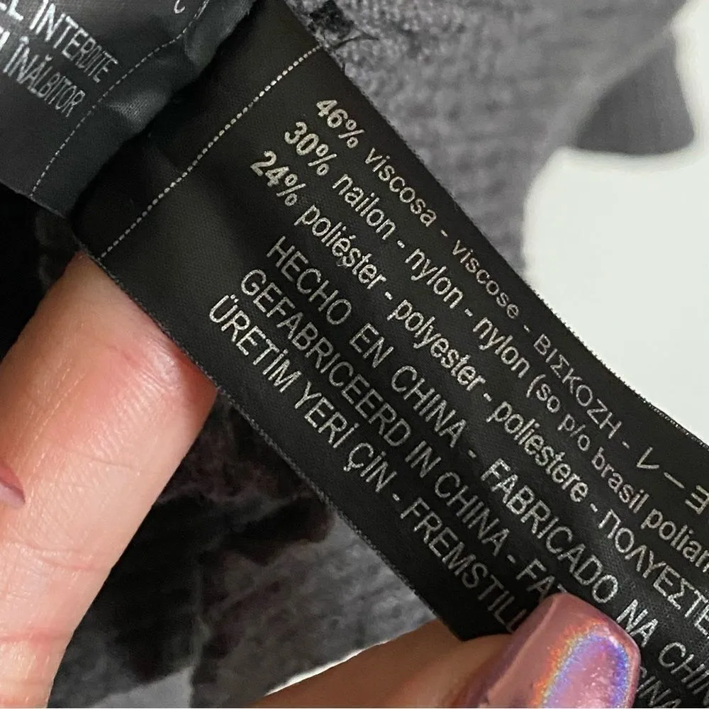 ZARA Ribbed Cardigan Sweater Gray Drop Shoulder Medium Slouchy - Image 4