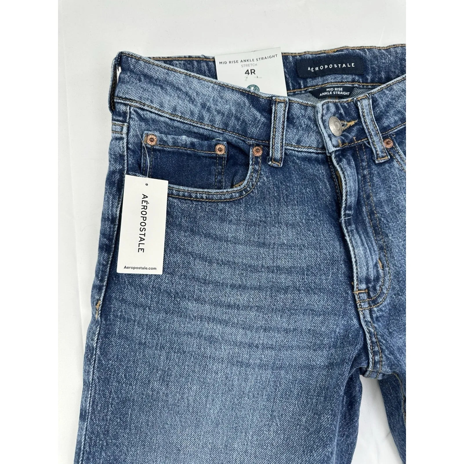 Aeropostale Jeans Women's Sz 4R Mid Rise Ankle Straight Med Wash Normcore NWT - Image 2
