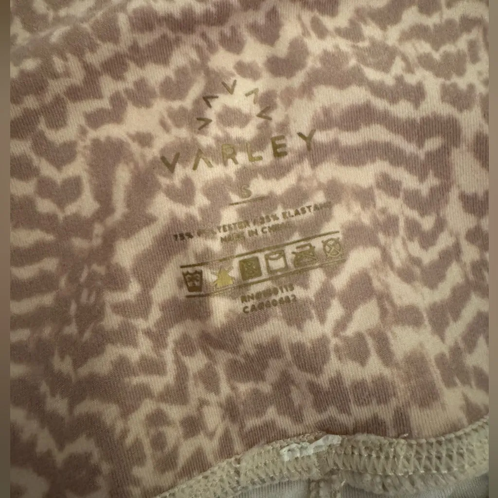 Varley Lets Go High Painterly Animal Print High Rise Leggings S 27” inseam - Image 4