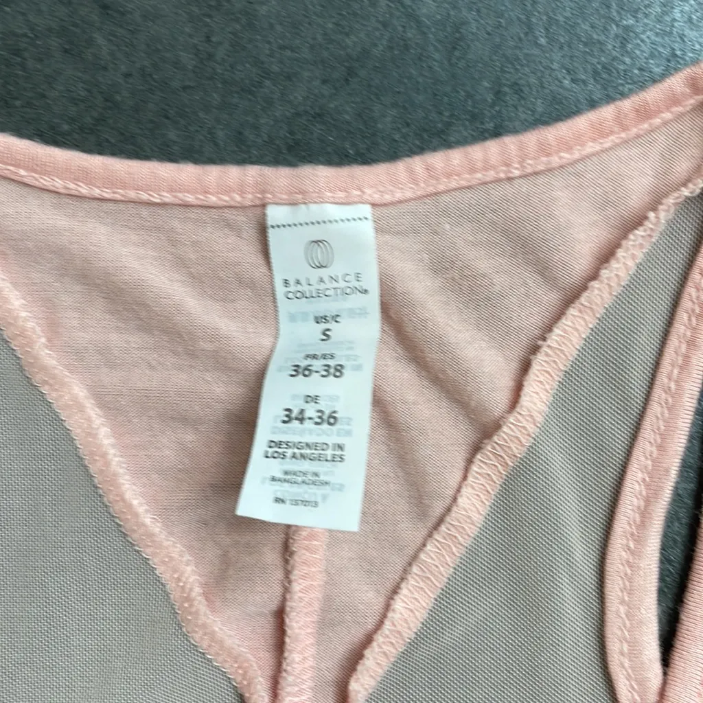 The Balance Collection Women’s Classic Racer-back Tank in Peach Size Small - Image 5