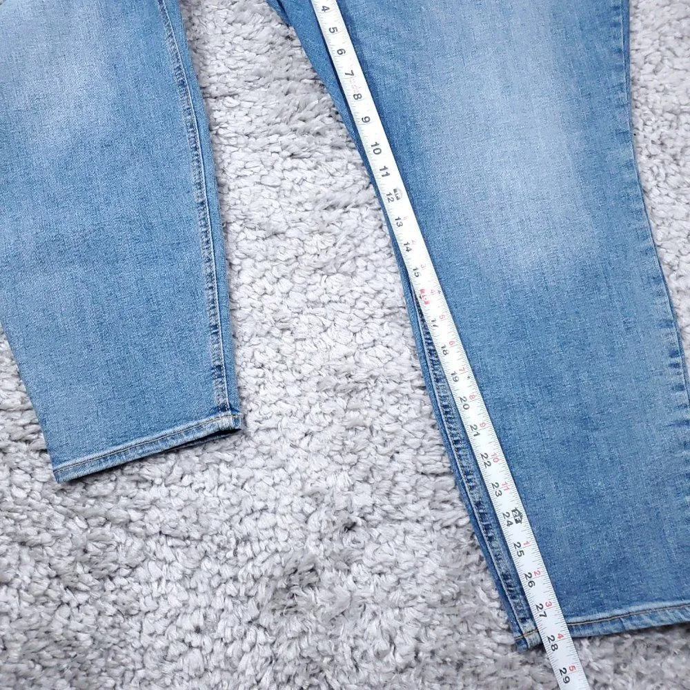 Old Navy Mid Rise Rockstar Super Skinny Jeans Women's Plus Size 28 Light Wash - Image 9