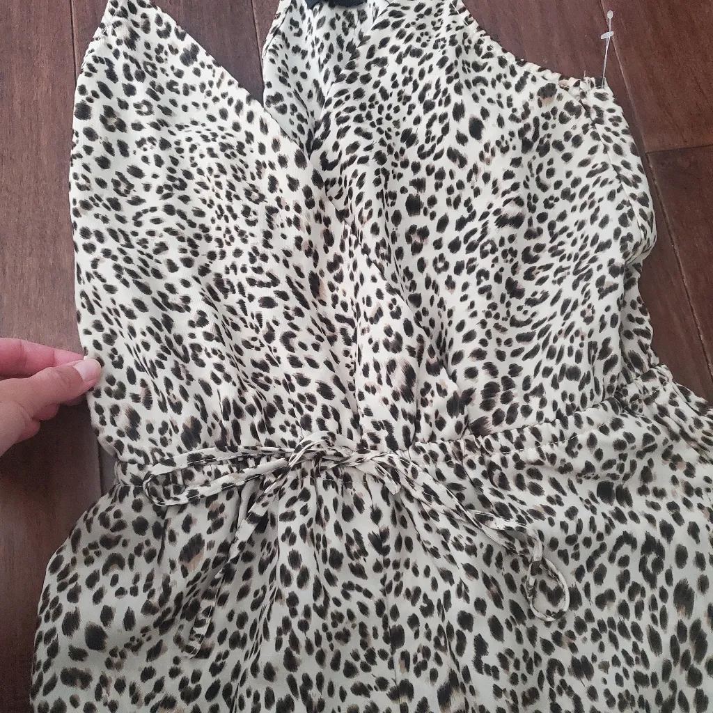 Storia Leopard Print Jumpsuit Size Small - Image 3