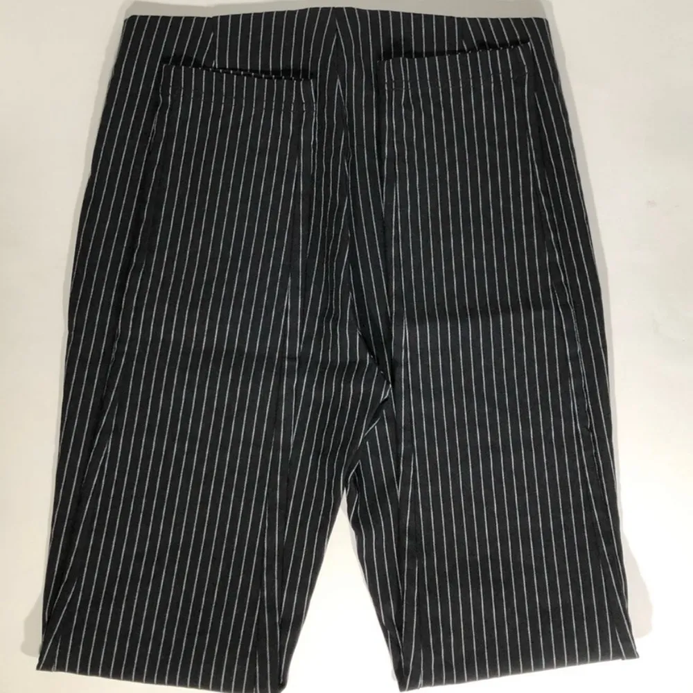 CROPPED HIGH RISE STRETCH PANTS — BLACK WHITE PINSTRIPE — 8 - NWT! - Image 6
