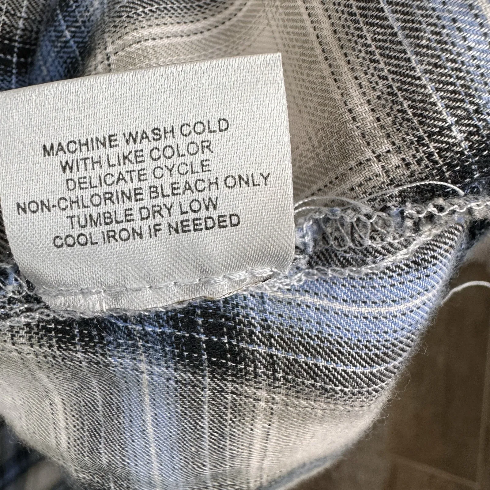 Seven7  Pleated Ruffle Blue Plaid Pearl Snap Button‎ Front Long Sleeve Top Medium - Image 7