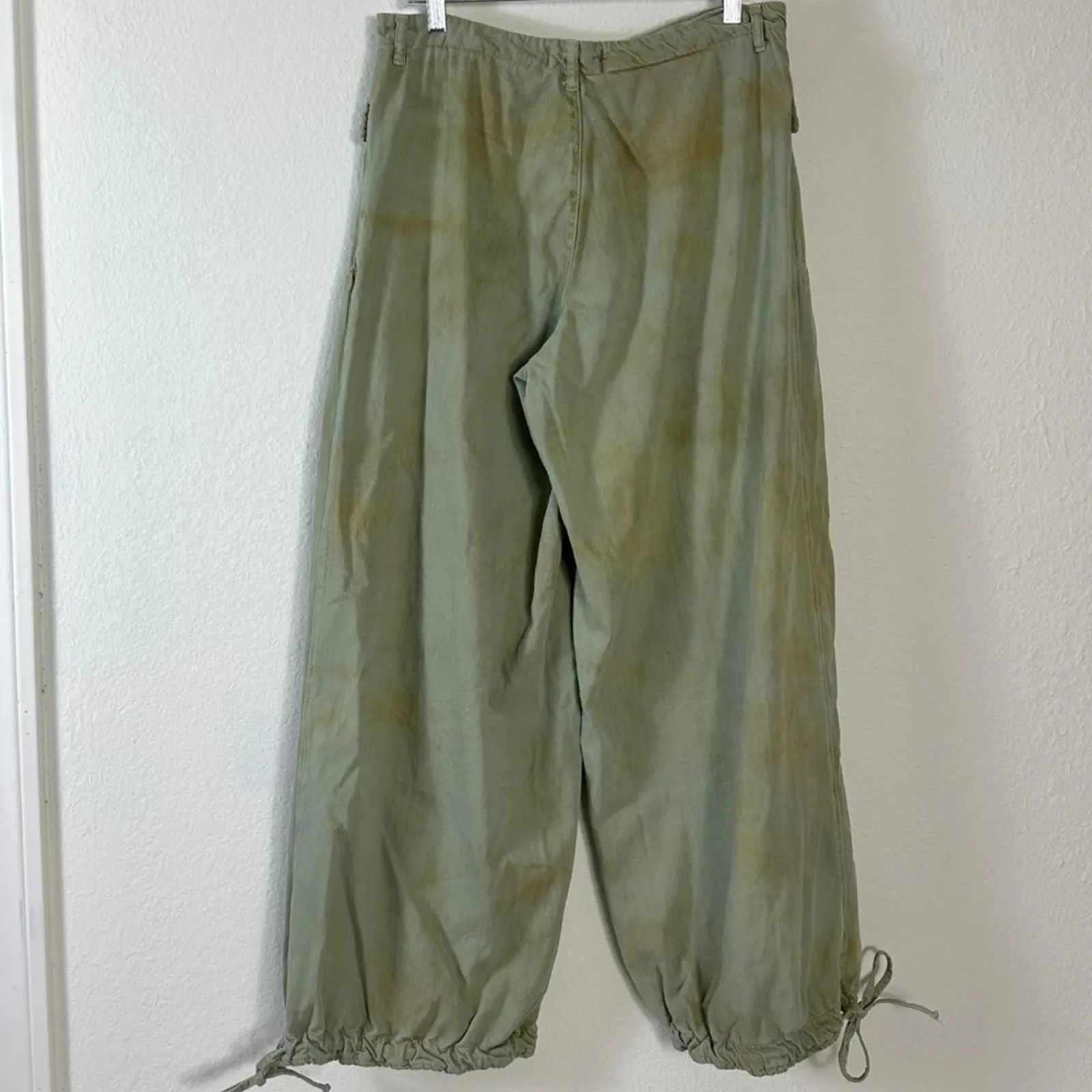 Free People Retro 70s Bohemian Wide Leg Lotus Tie-Dye Jeans Army Neutral Size 30 - Image 11