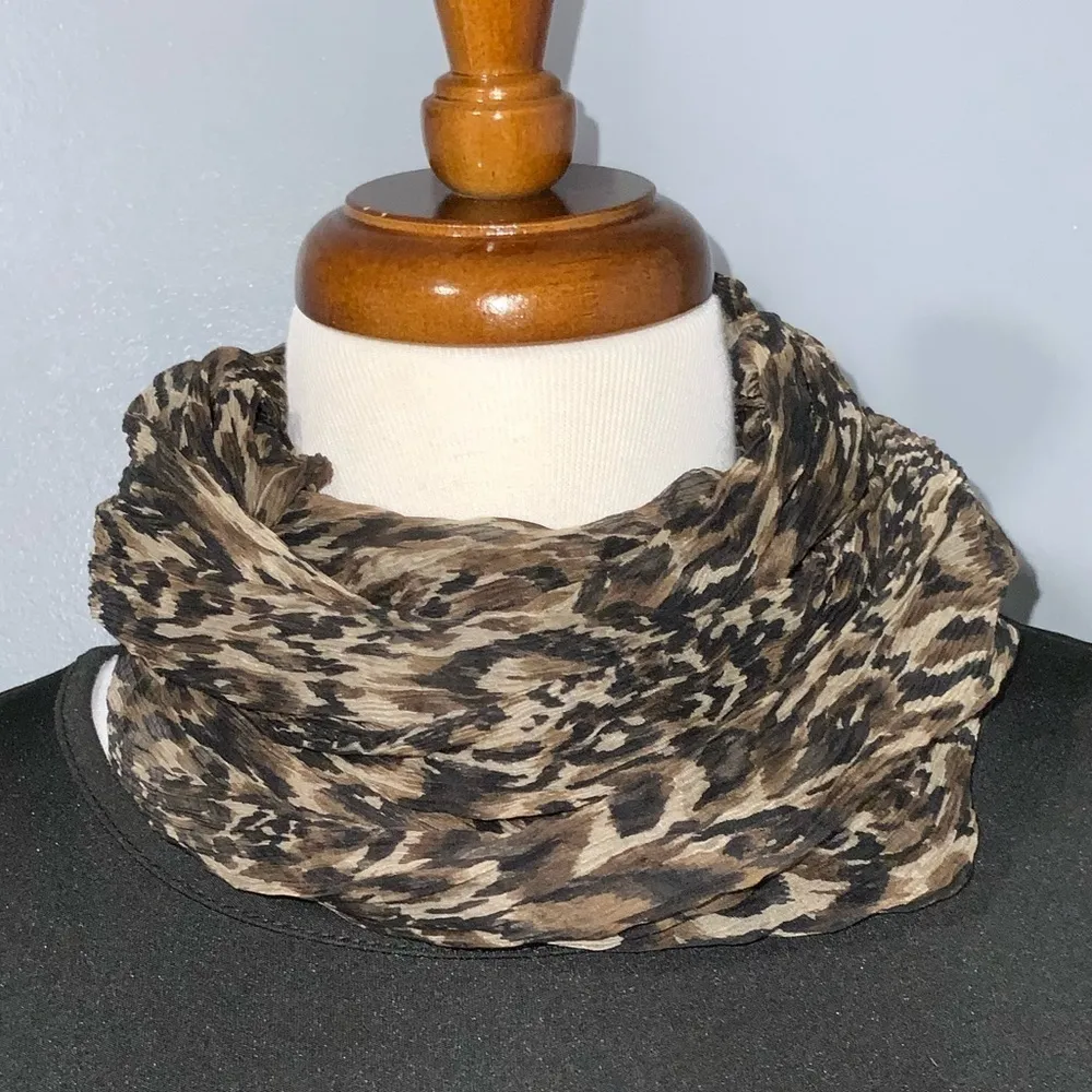 Adrienne Landau Brown & Tan Animal Print Silk Infinity Scarf Vintage Sheer 40” - Image 3