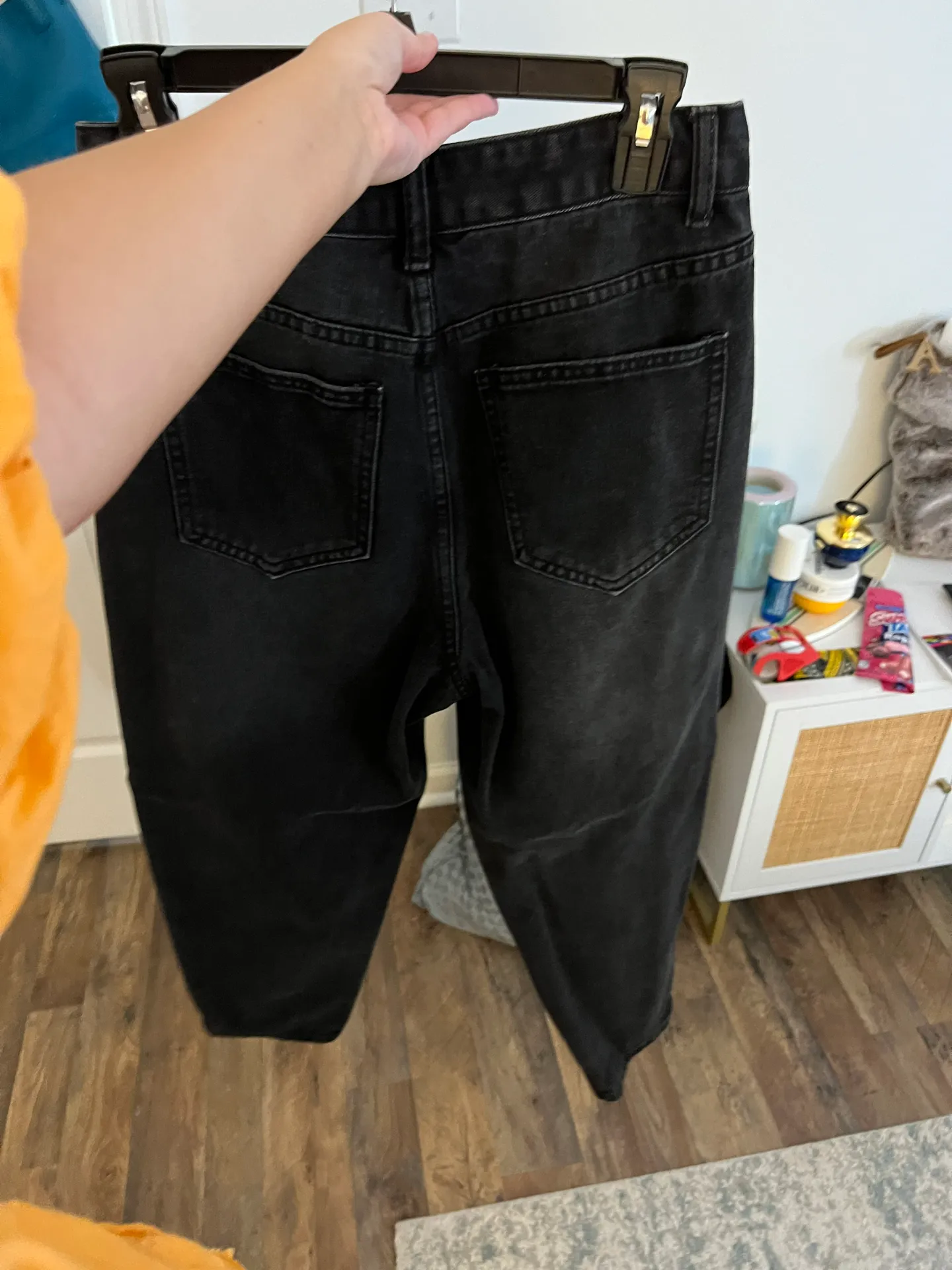 Black Mom Jeans Size M - Image 2