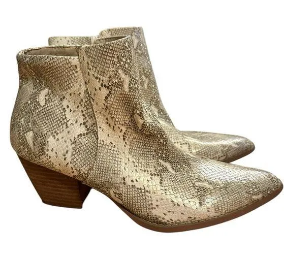 Coconuts by Matisse Astoria Off White Western Snake Print Booties Women's 8 - Image 1