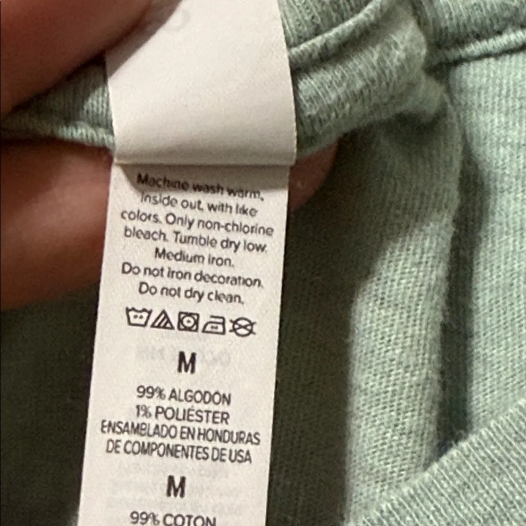 BELLA CANVAS women’s size medium graphic print skull be afraid & do it anyway - Image 5