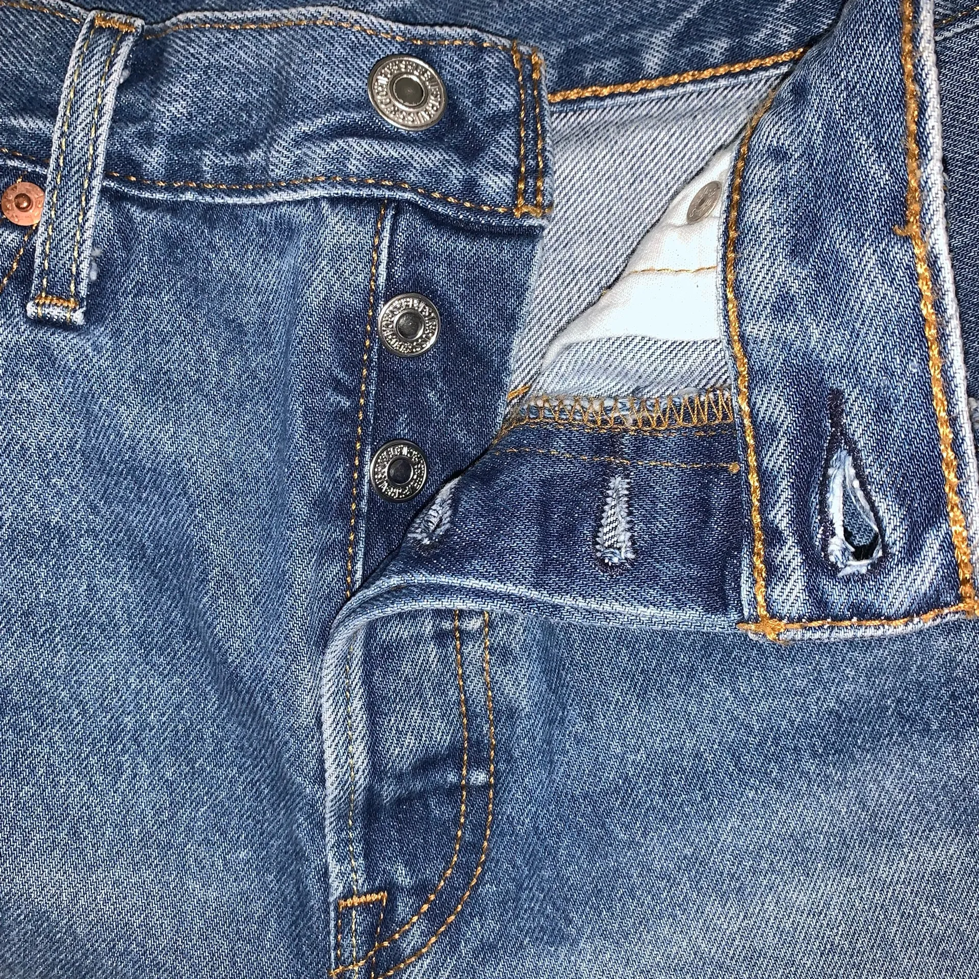 Levis 501 Cut Off Denim Shorts Womens 30 Blue Medium Wash Button Fly Distressed - Image 8