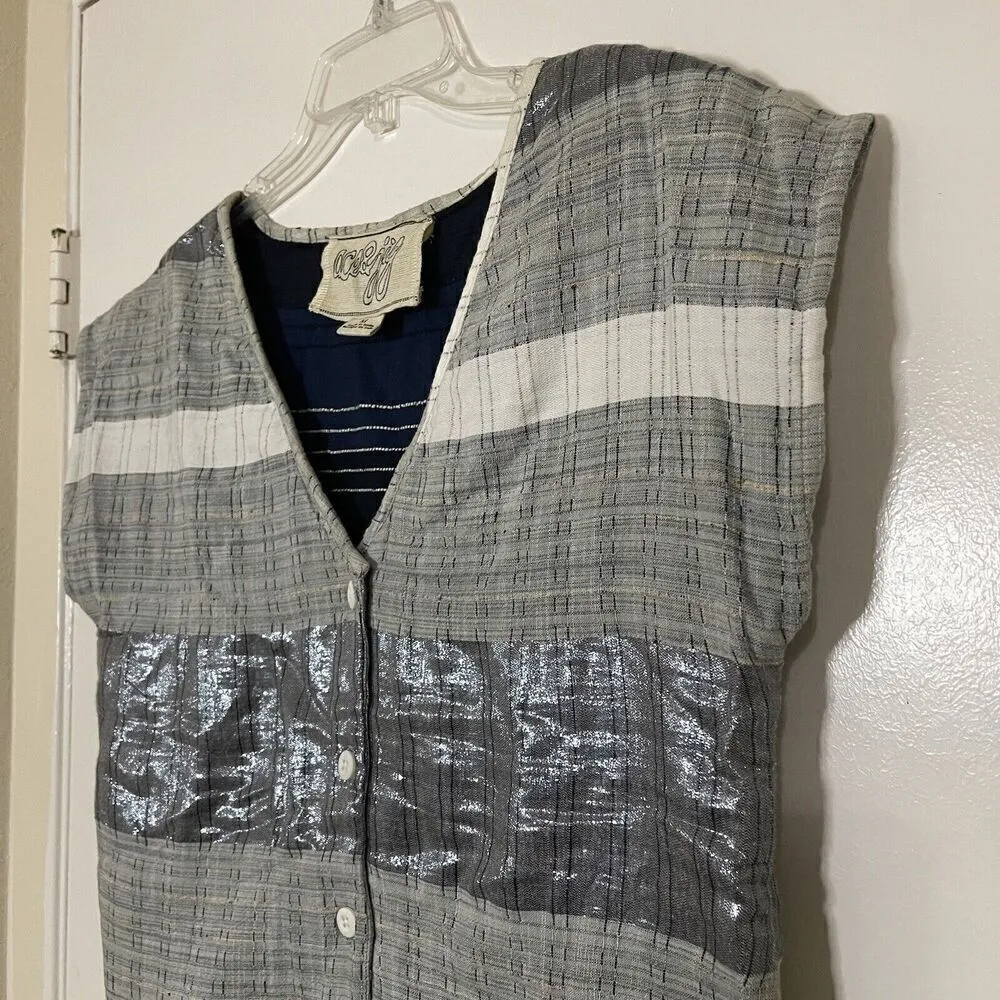 Ace & Jig gray striped shimmer sleeveless v neck button front top Medium - Image 3