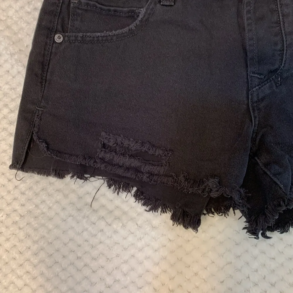 Free People black jean distressed shorts sz 27 festival concert grunge moto goth - Image 4