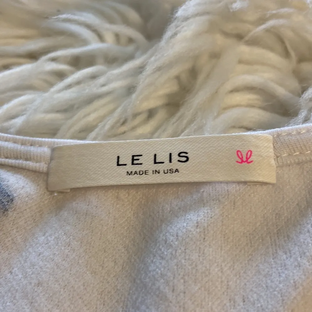 Le Lis Made in USA Dress no size on the dress  measurements bust 40” length 39” - Image 12