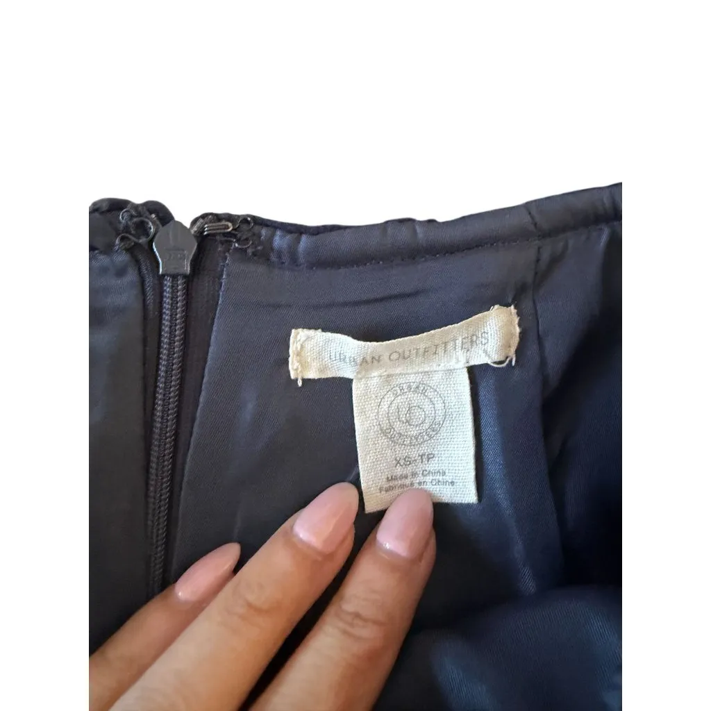 URBAN OUTFITTERS Black Tan Plaid Buckle Skirt Size XS - Image 4