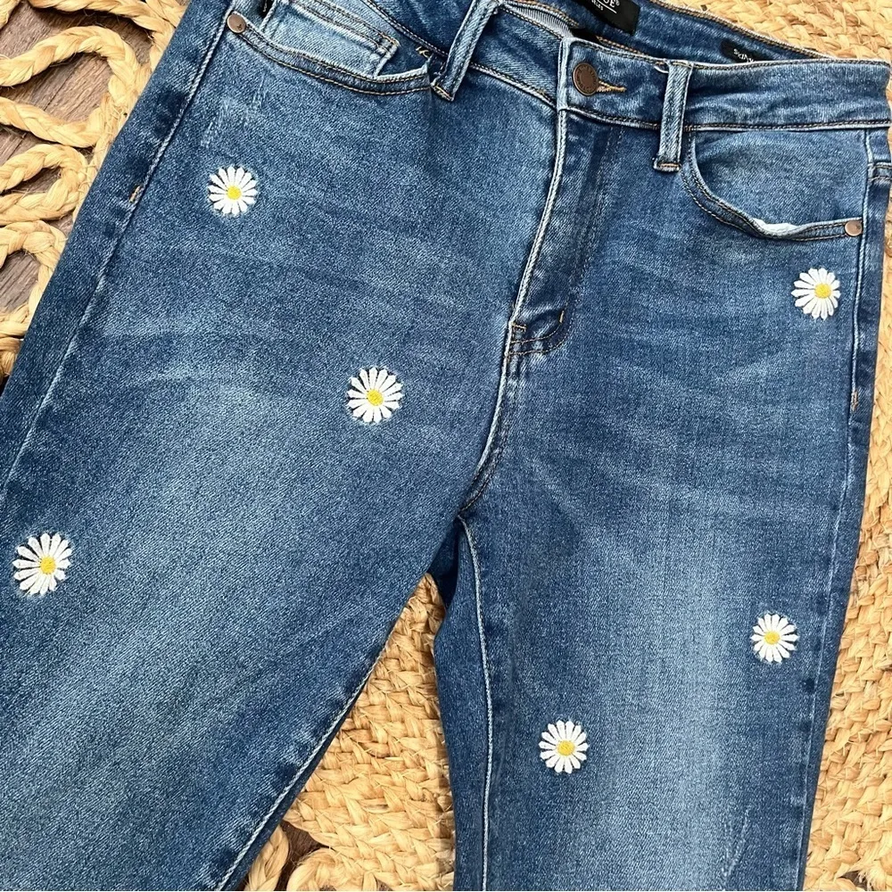 JUDY BLUE Jeans Size 9/29 Skinny Fit embroidered stars high waist dark blue - Image 3