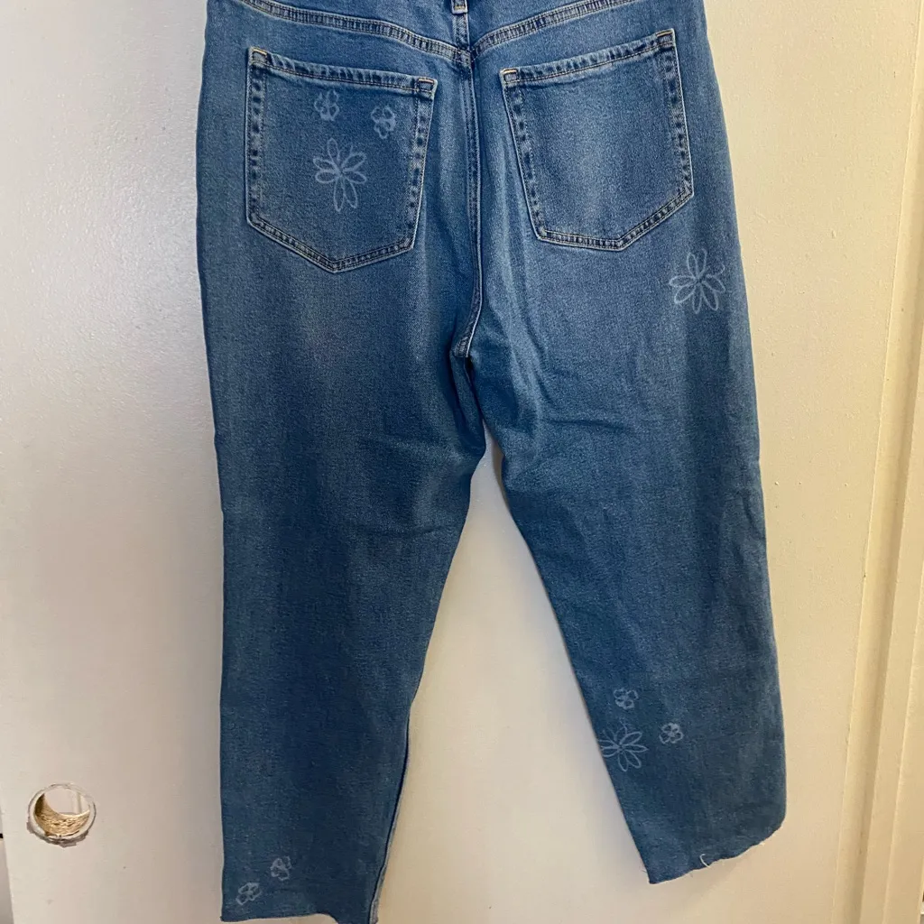 Hollister Womens Denim Mom Jeans 15R 32x27 Ultra High Rise Crop 32” Flowers - Image 5