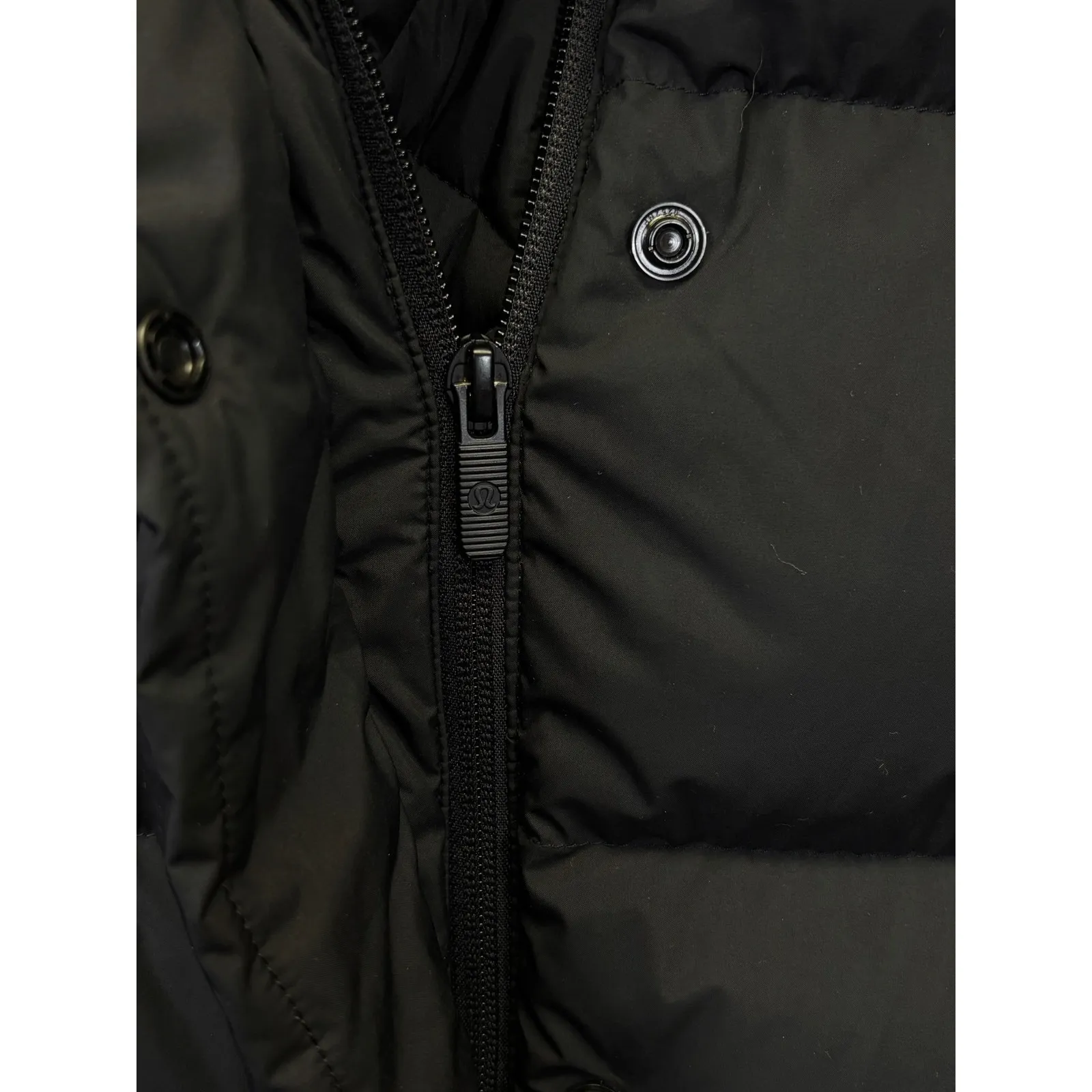 Lululemon Wunder Puff Jacket Black Hooded Down Puffer Size 2 - Image 6