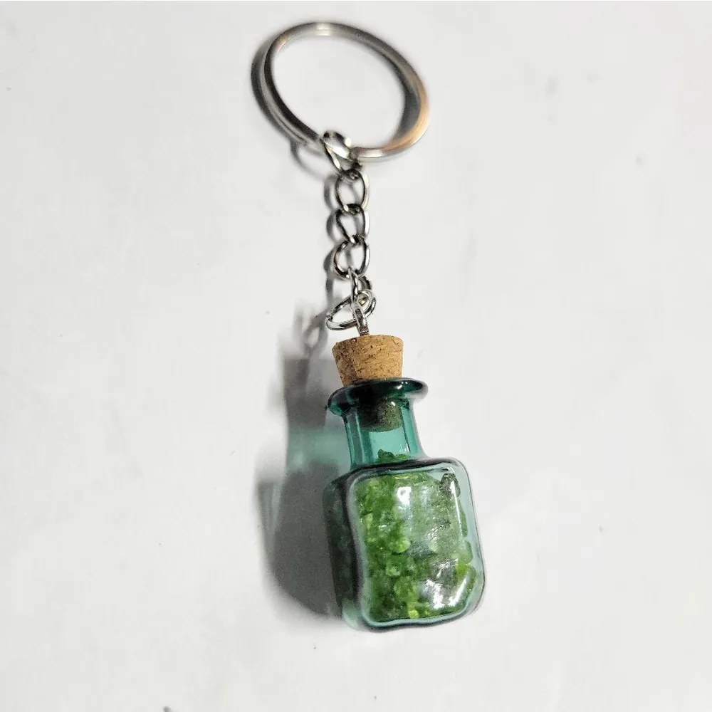 Hand crafted Olivine crystal mini bottle pendant keychain Green - Image 2