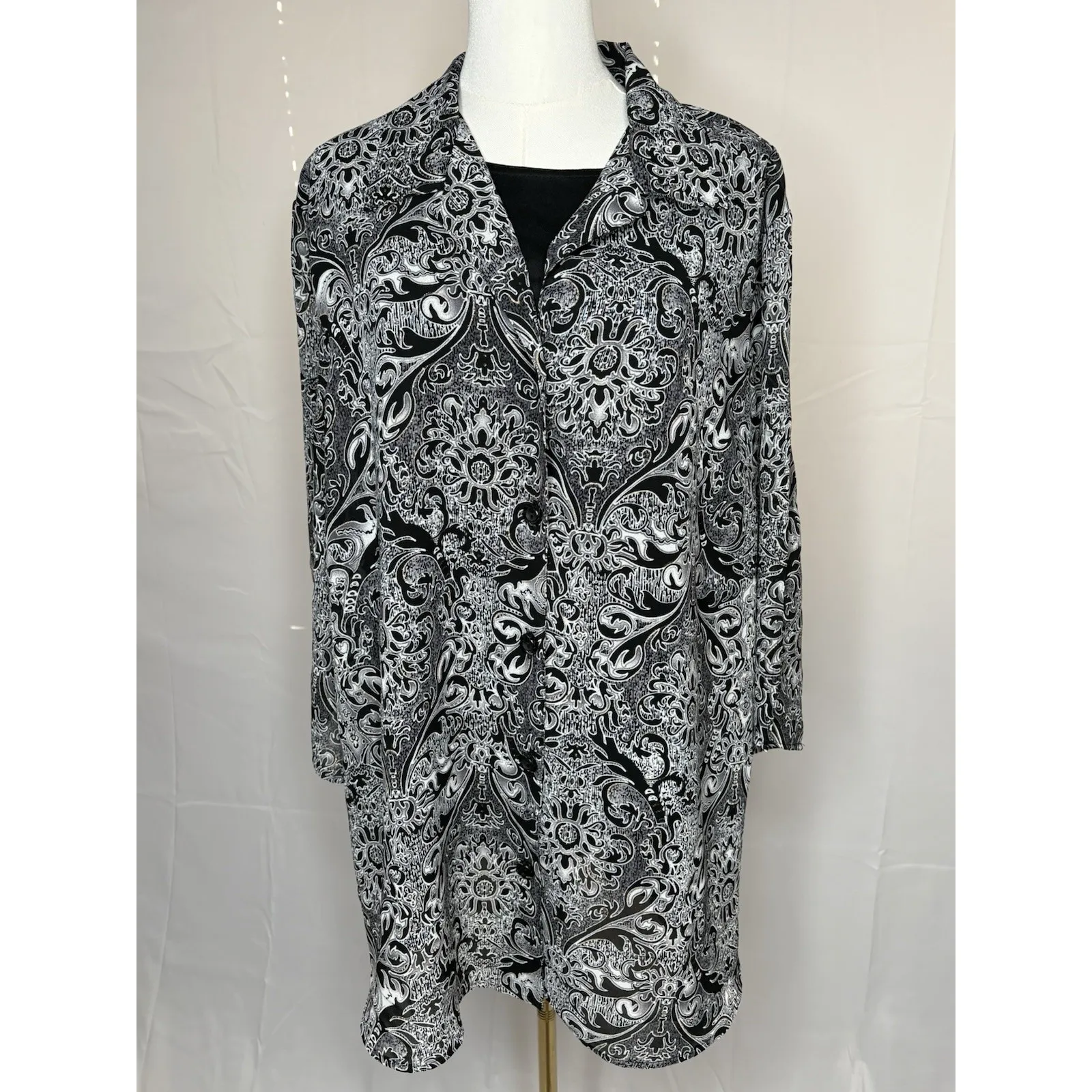 Maggie Barnes Plus Size 3X Black White Paisley Open Front Jacket Church Work - Image 2