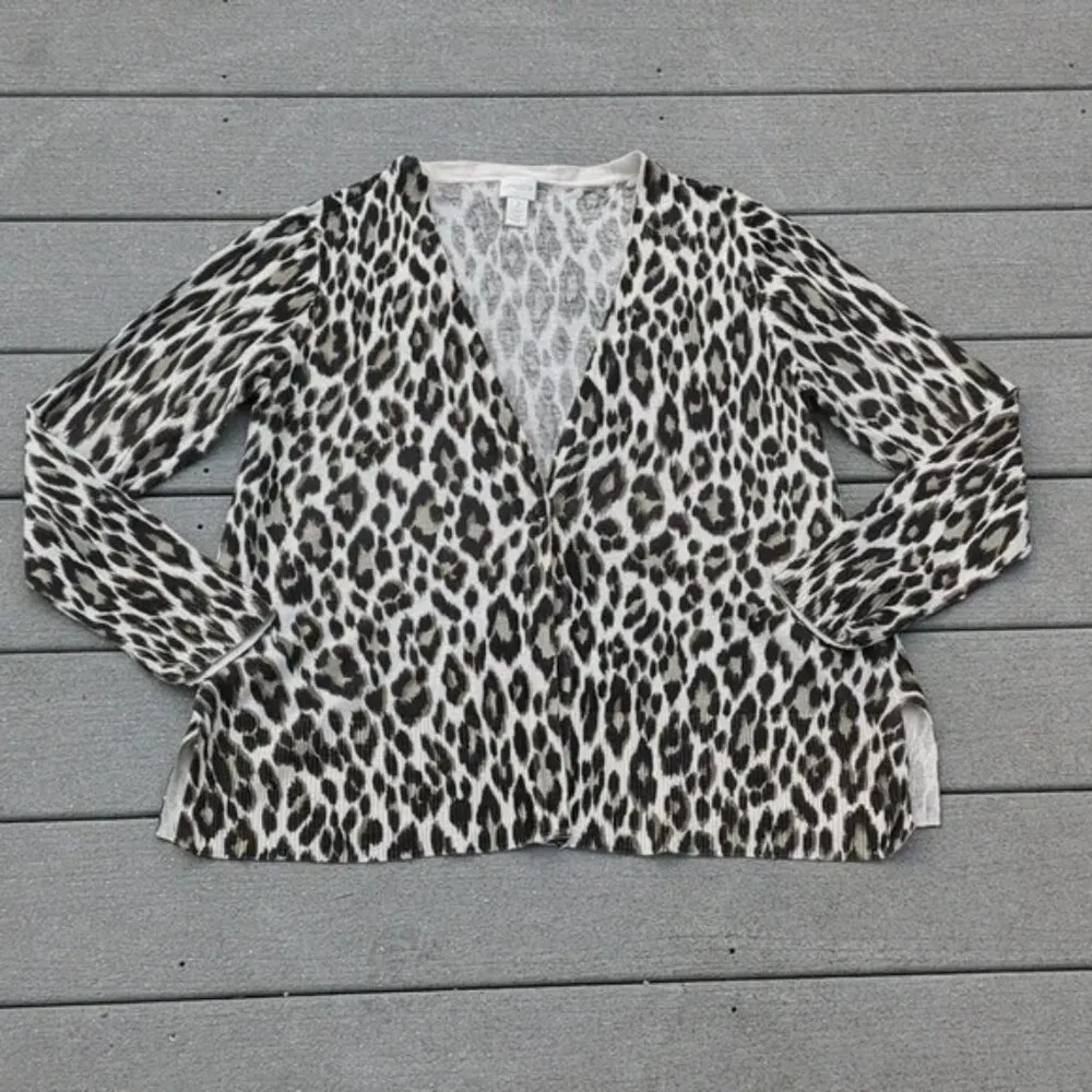 Chico's Animal Print V-Neck Cardigan Sweater Size 2 | Animal Print Cardigan - Image 7