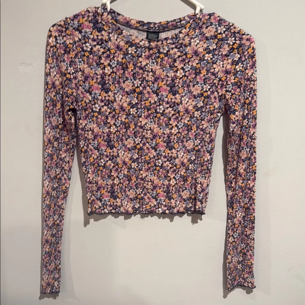 Wild Fable Multicolor Floral Tee - Image 3