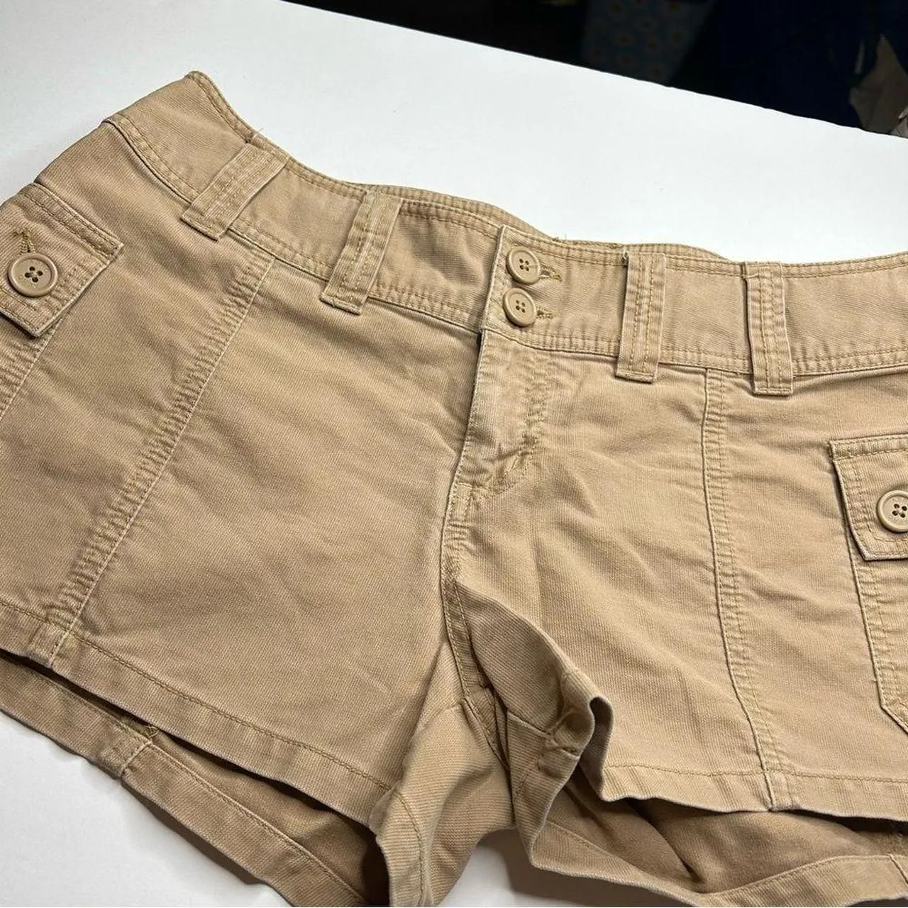 Vintage 2000s Y2K Aeropostale Tan Cargo Shorts Relaxed Fit 9/10 - Image 6