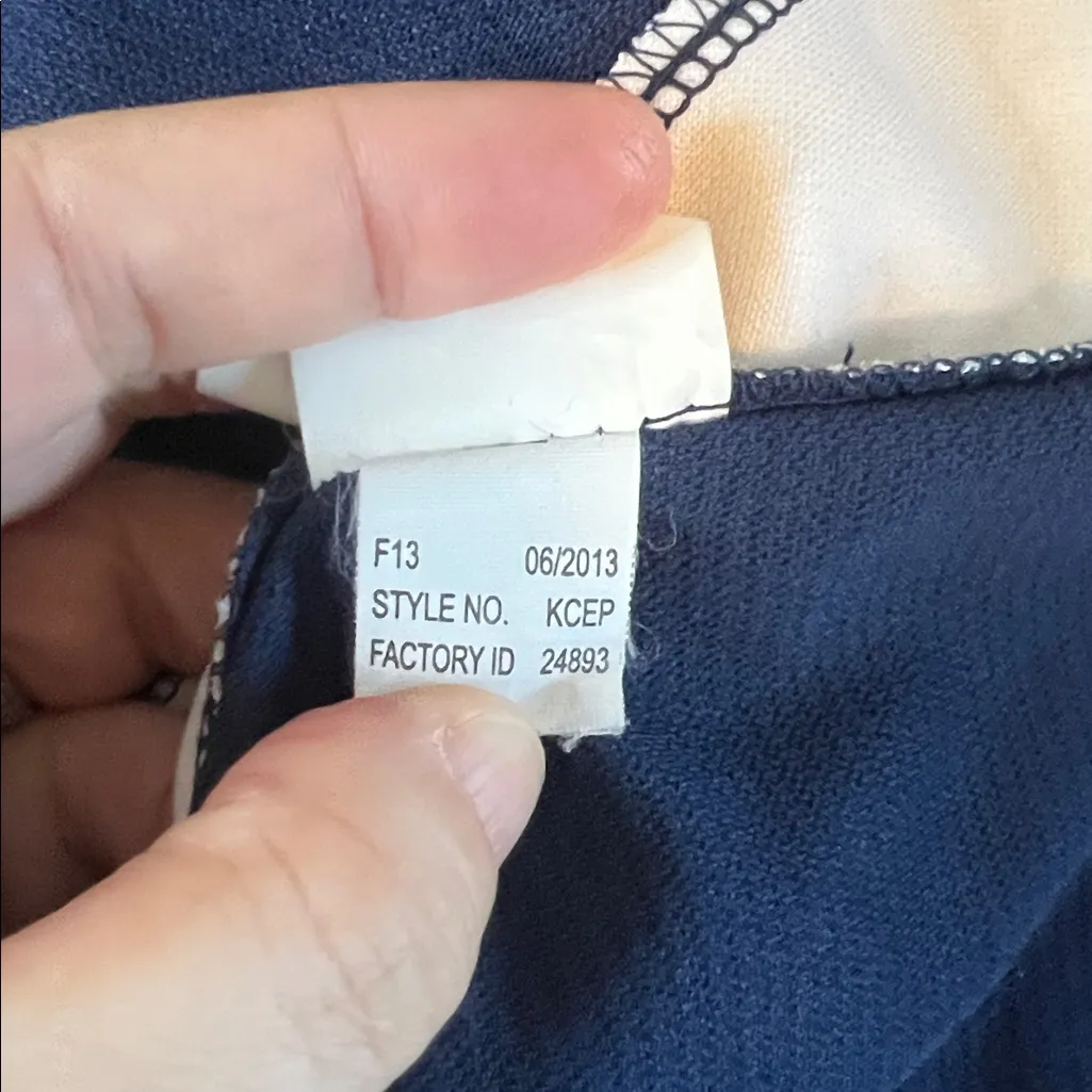 NFL Team Apparel NE Patriots Jersey Style Sequined TShirt Blue Size XL - Image 8