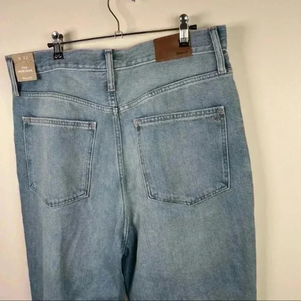 Madewell Straight Leg‎ High Waisted Distressed Mom Jean in Gilford Wash - Image 5