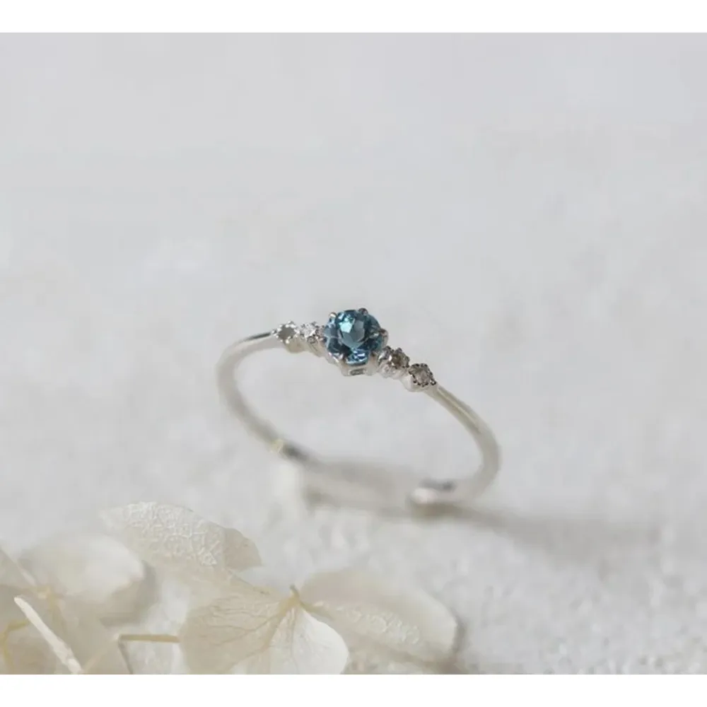 NEW‎ Women's Dainty Topaz and Diamond Simulant S925 Ring, Size 8 - Image 7