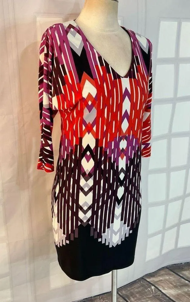 Trina Turk 3/4 sleeve geometric print shift dress size 0 - Image 2