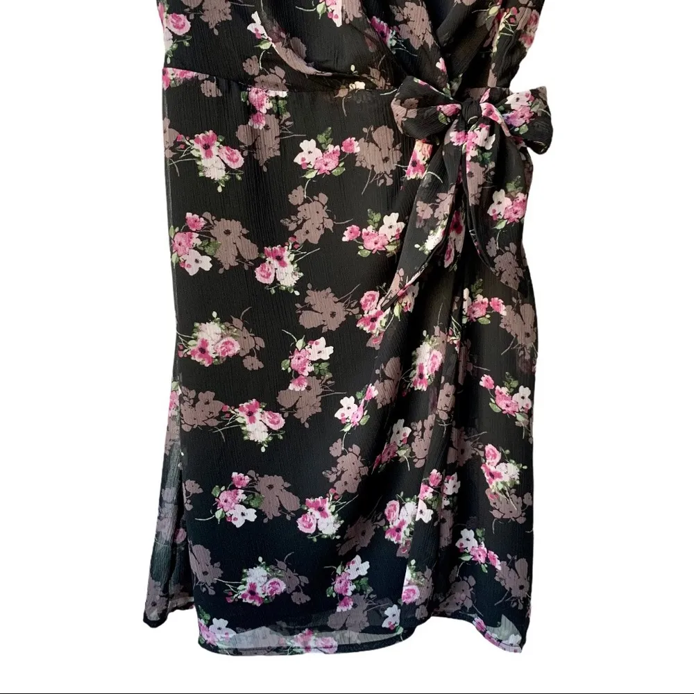 ALL IN FAVOR Simone Floral Wrap Mini Dress, Size XS, NWT - Image 10