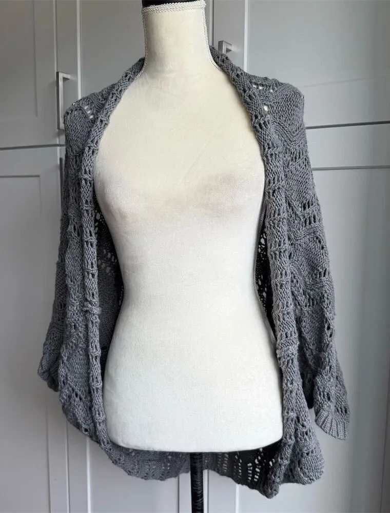 Garnet Hill Women's XS Gray Linen Blend Crochet Lace Open Front Shrug Sweater - Image 1