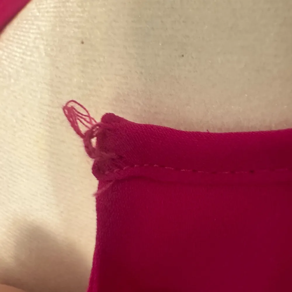 Parker keyhole long sleeve shirt dress Size small 100% silk barbiecore - Image 7