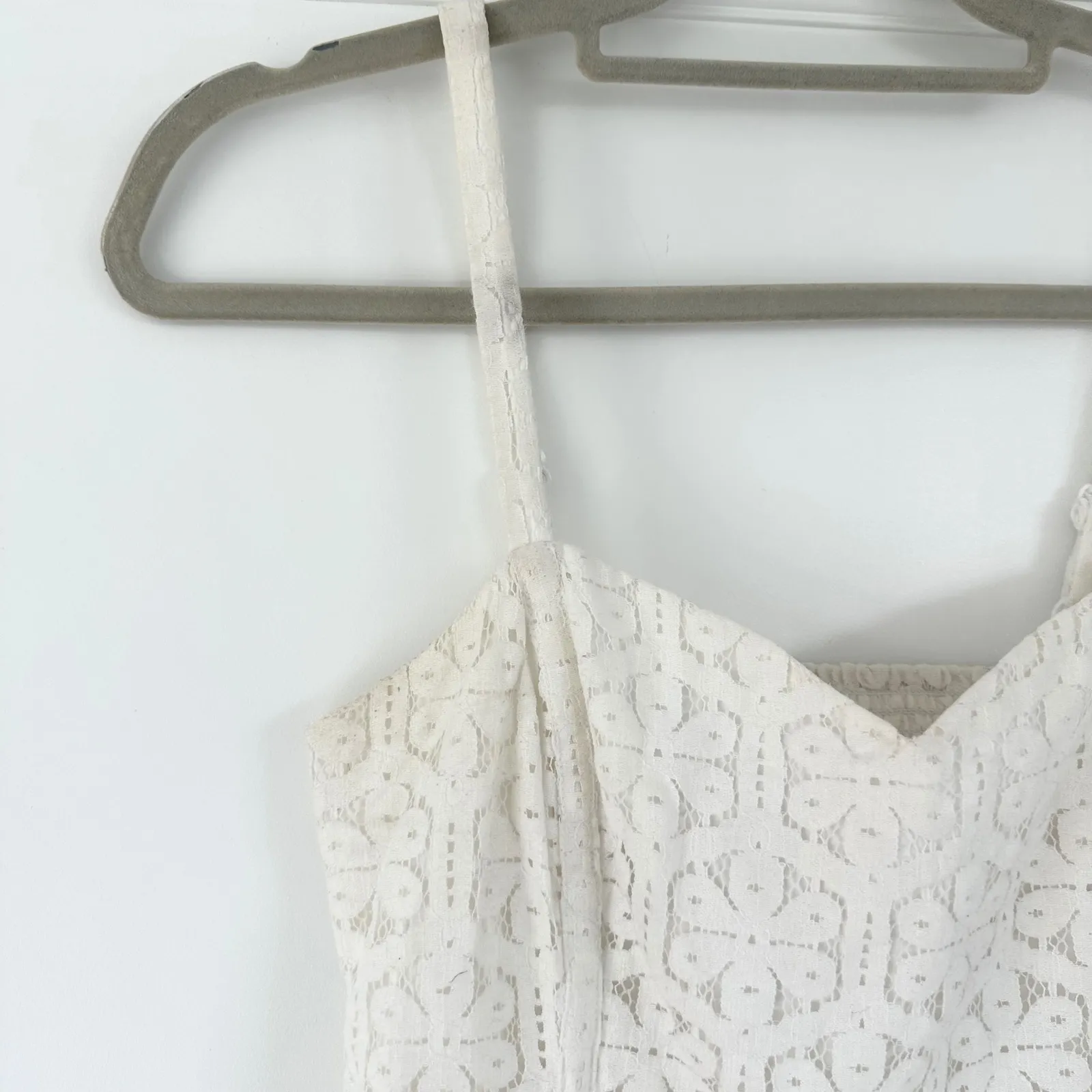 Lilly Pulitzer Lace Peplum Tank Top‎ Sleeveless Sweetheart Neckline Size 4 - Image 6