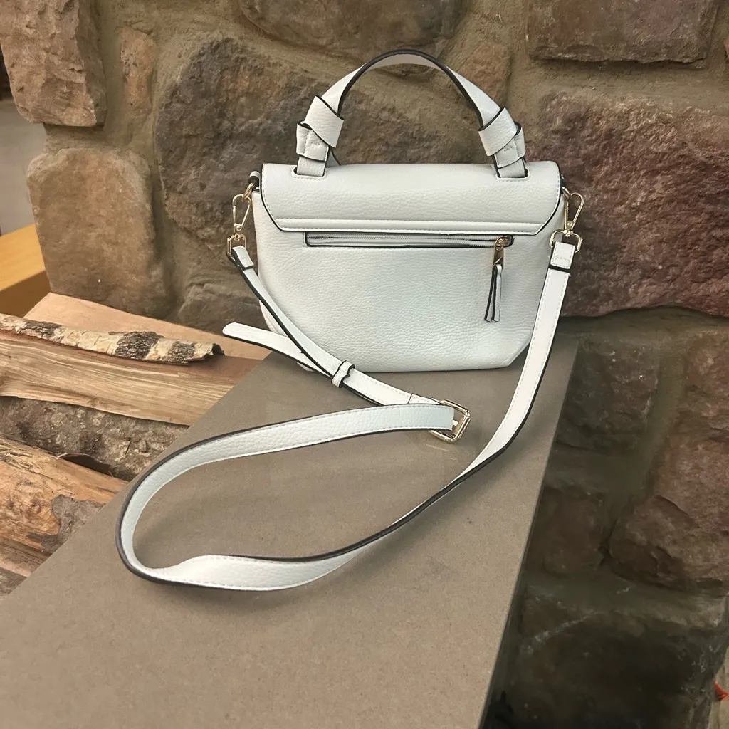 KELLY & KATIE Chic White Crossbody Bag Looks Brand NEW 
No flaws! - Image 6
