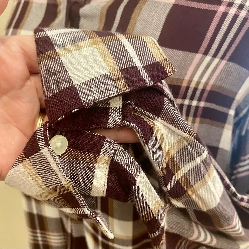 Shimmer Plaid Henley Popover Blouse Plum Size Small - Image 9