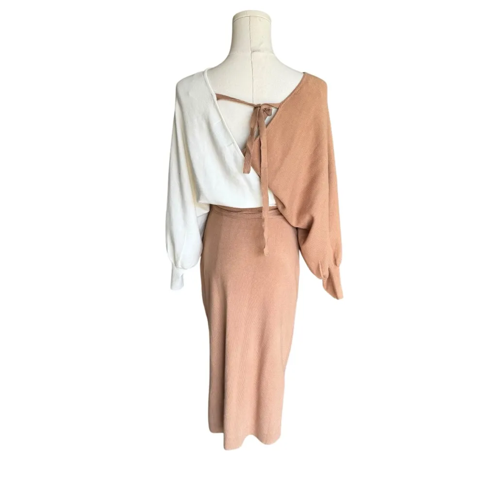 Petal & Pup - NWT Nate Two-Tone Knit Midi Sweater Dress Beige & White Sz M - Image 5